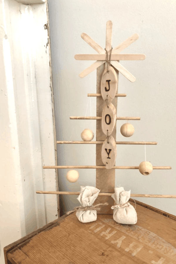 DIY rustic tree #createandfind #diytree #diychristmasdecor