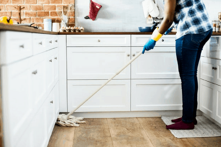 Cleaning Supplies List (that make your life easier!)
