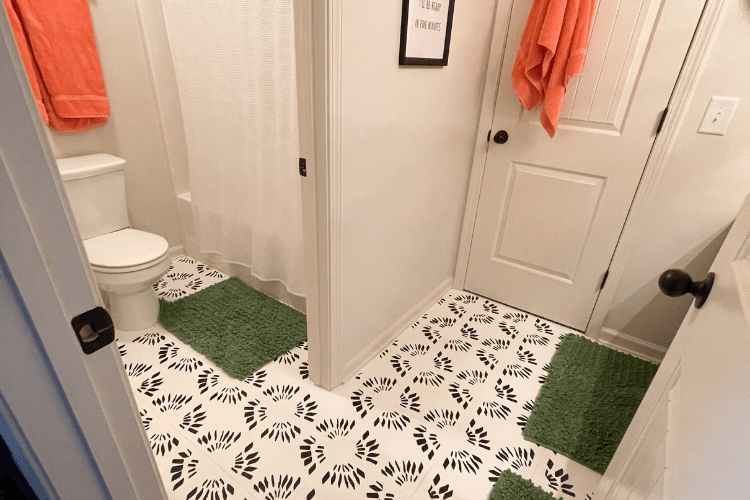 Painted bathroom tile floors - after image